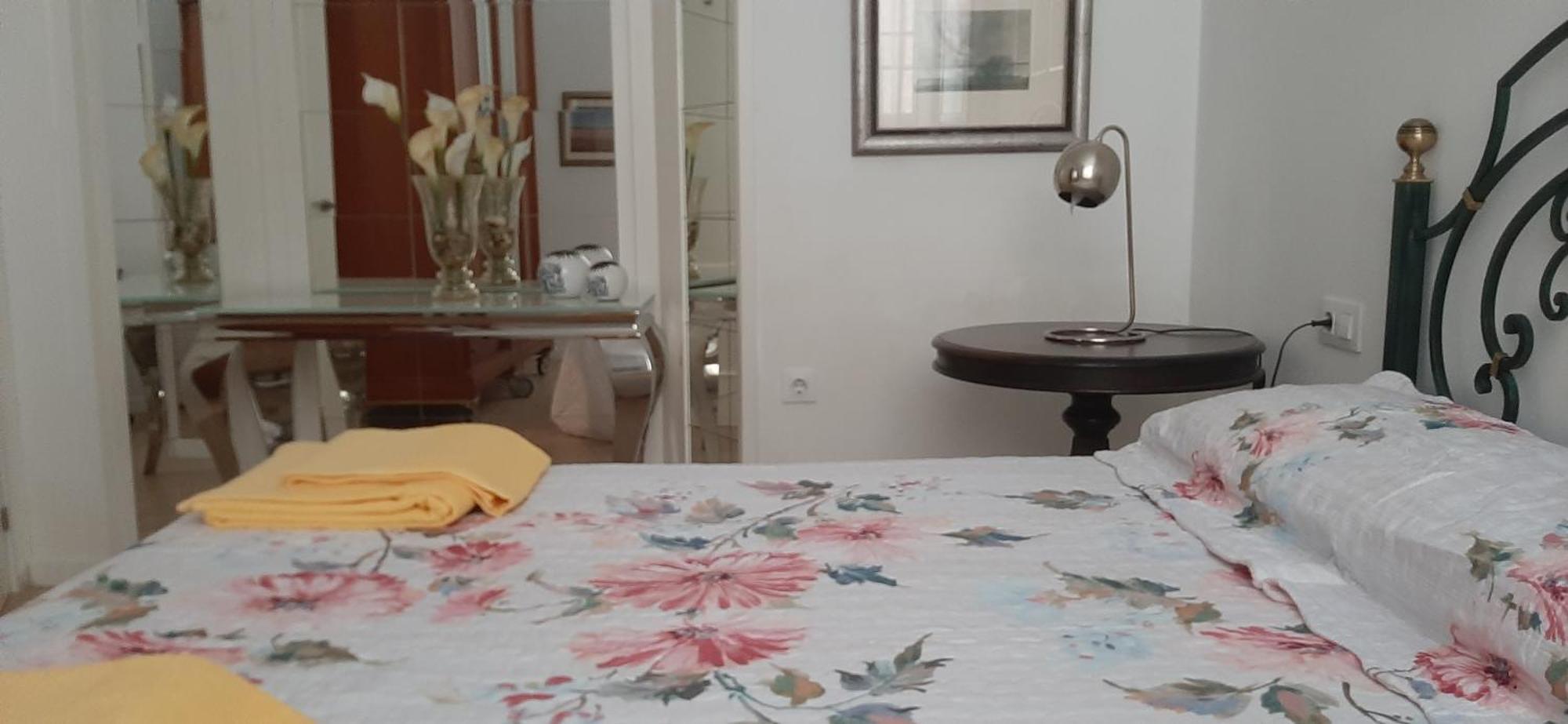 Apto Patio Andaluz. Máximo Confort y Limpieza Cádiz Exterior foto